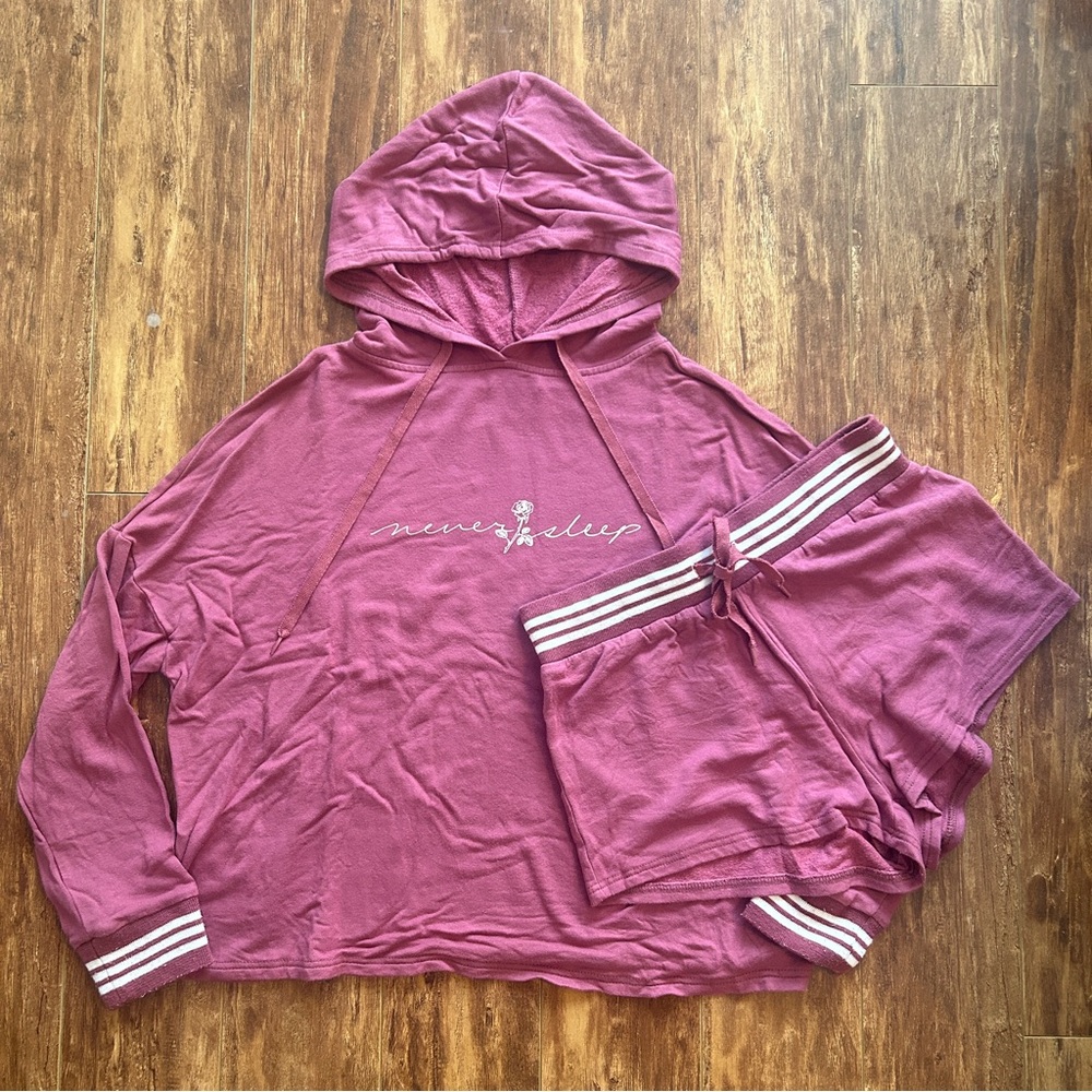 Ardene Rose+Vine matching set hoodie sweatshirt small highwaist shorts raspberry